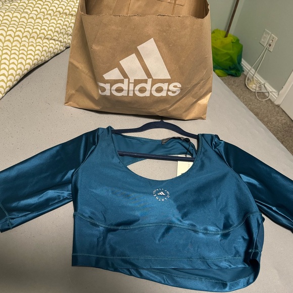 Adidas stella Mcartney multi sport crop top NWT! Size large - Picture 10 of 10